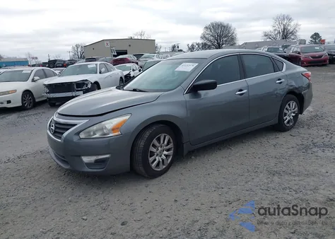 2015 Nissan Altima 2.5 S из США, поврежденный, VIN 1N4AL3AP1FC446793